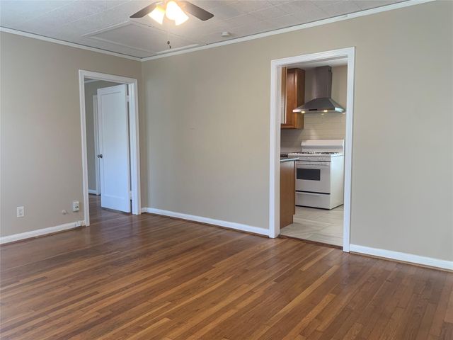307 Avondale Street 2.5, Houston, TX 77006