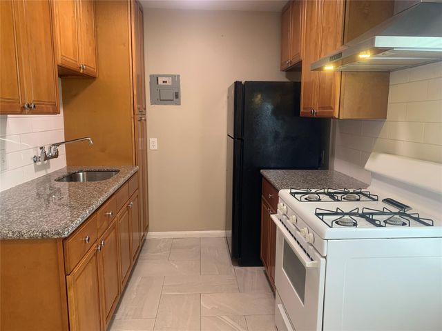 307 Avondale Street 2.5, Houston, TX 77006