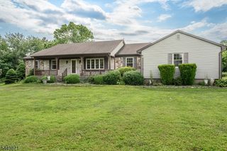 18 Joe Ent Rd, Franklin Twp., NJ 08822