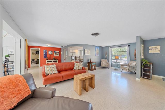 611 VENICE LANE, Sarasota, FL 34242