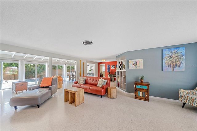 611 VENICE LANE, Sarasota, FL 34242