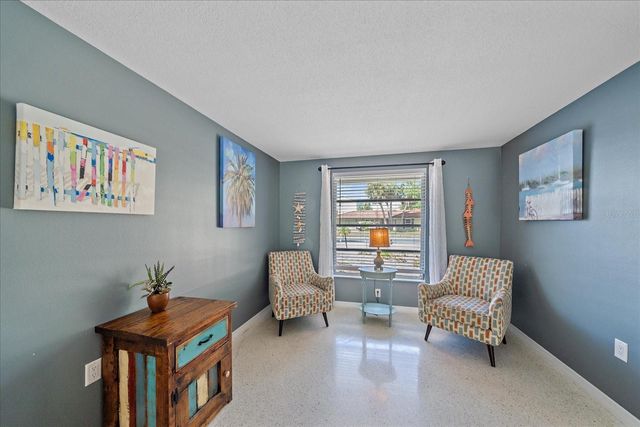 611 VENICE LANE, Sarasota, FL 34242