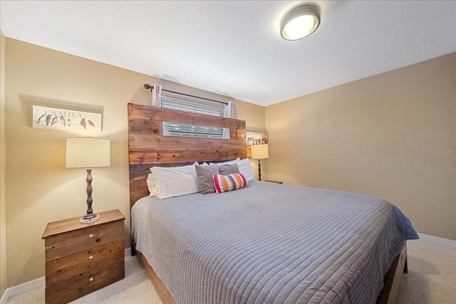 611 VENICE LANE, Sarasota, FL 34242