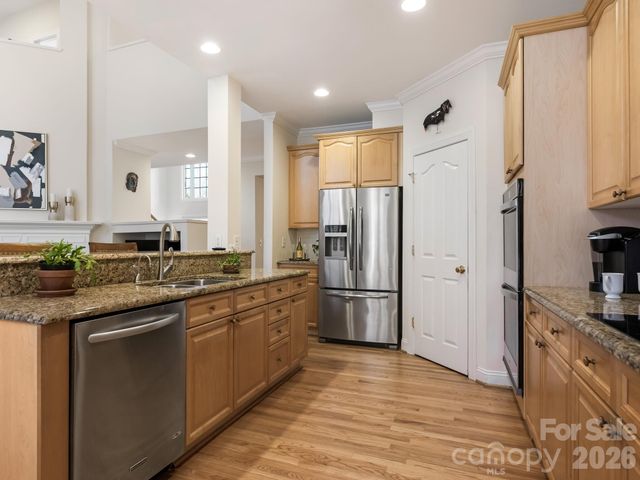 3228 Twelve Oaks Place, Charlotte, NC 28270