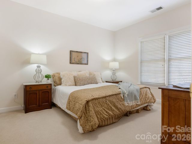 3228 Twelve Oaks Place, Charlotte, NC 28270