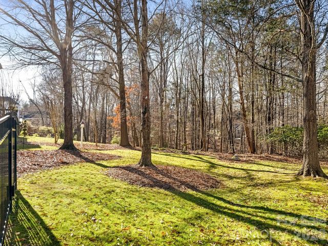 3228 Twelve Oaks Place, Charlotte, NC 28270