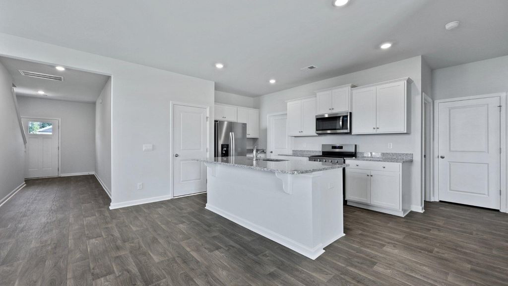 Image 17 of property listing at 441 Broad Elm Way, Summerville, SC 29486