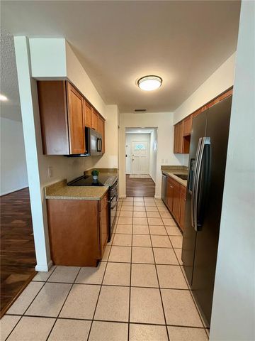 7303 WOODKIRK COURT, Tampa, FL 33634