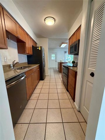 7303 WOODKIRK COURT, Tampa, FL 33634