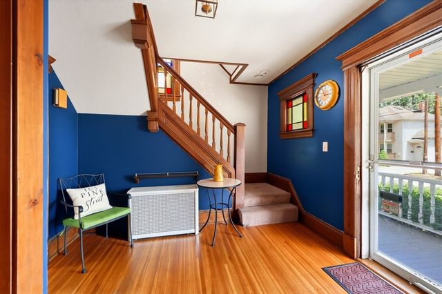 105 Pine St, West Springfield, MA 01089