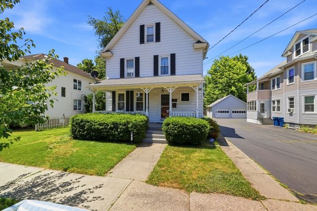 105 Pine St, West Springfield, MA 01089