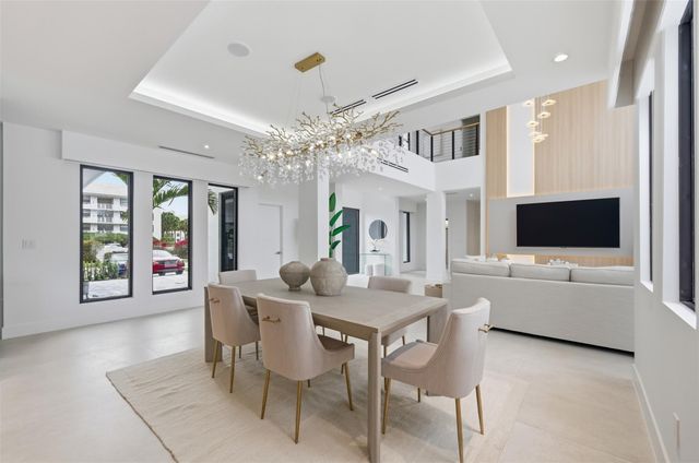 3716 Embassy Drive, West Palm Beach, FL 33401