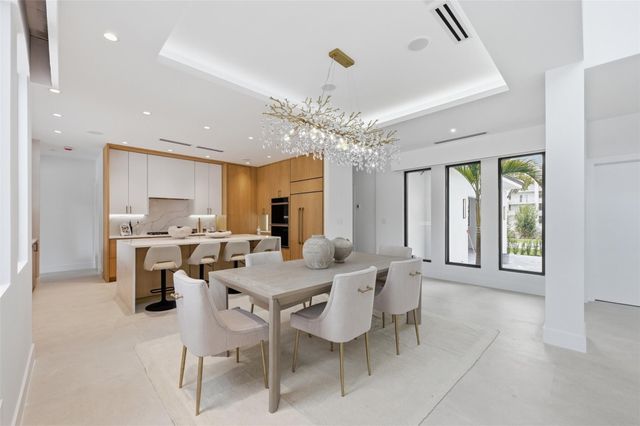 3716 Embassy Drive, West Palm Beach, FL 33401