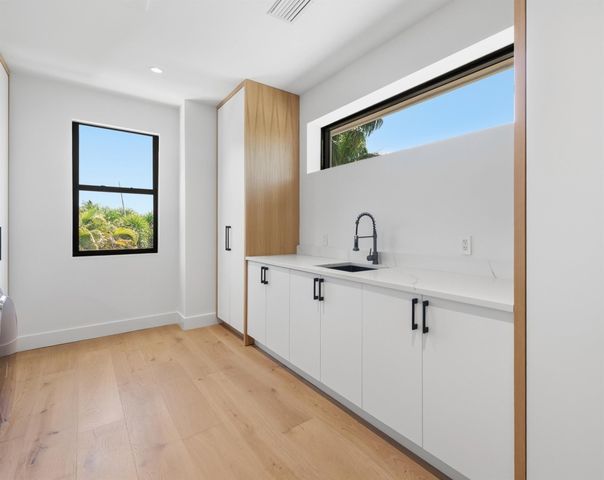 3716 Embassy Drive, West Palm Beach, FL 33401