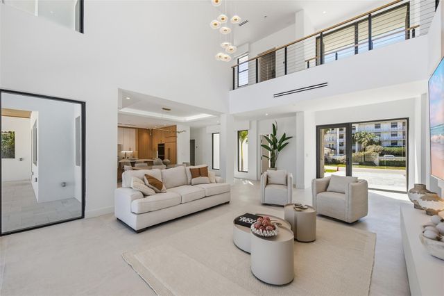 3716 Embassy Drive, West Palm Beach, FL 33401