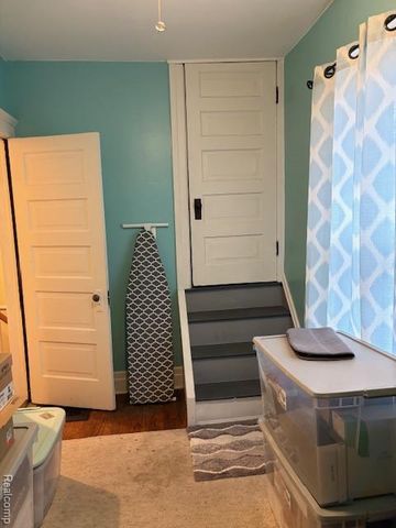 41 Ferris Street, Highland Park, MI 48203