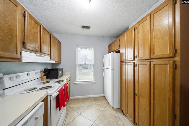 229 Starling Goodson Road, Hopkins, SC 29061