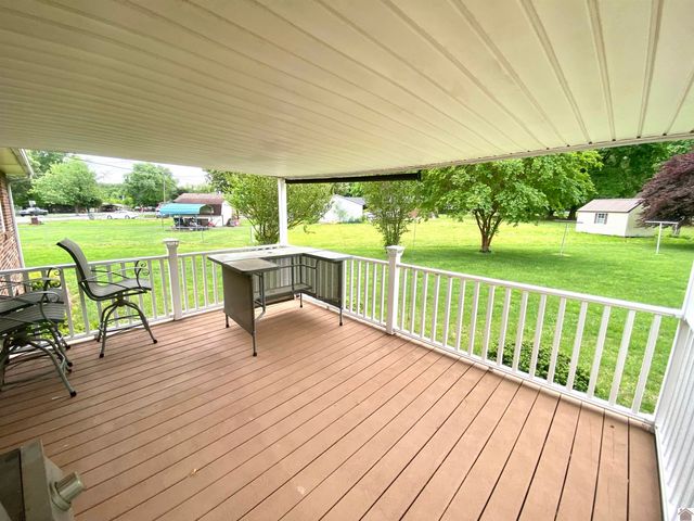156 Heather Ln, Ledbetter, KY 42058