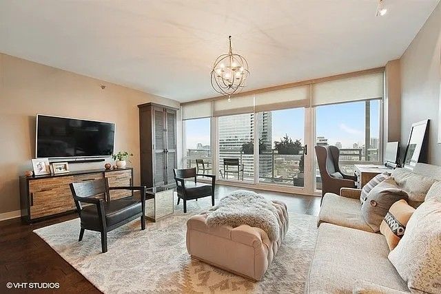 757 N ORLEANS Street 1503, Chicago, IL 60654