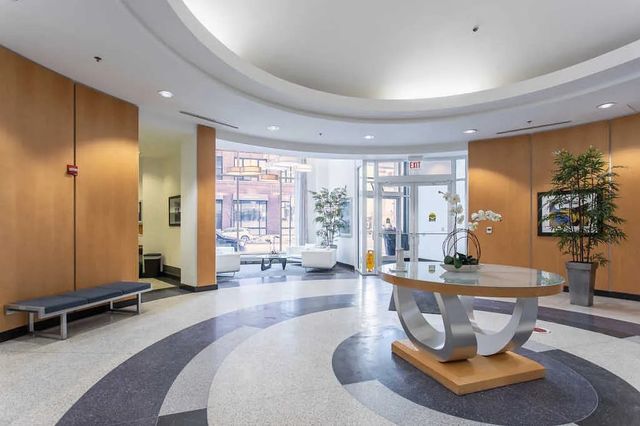 757 N ORLEANS Street 1503, Chicago, IL 60654