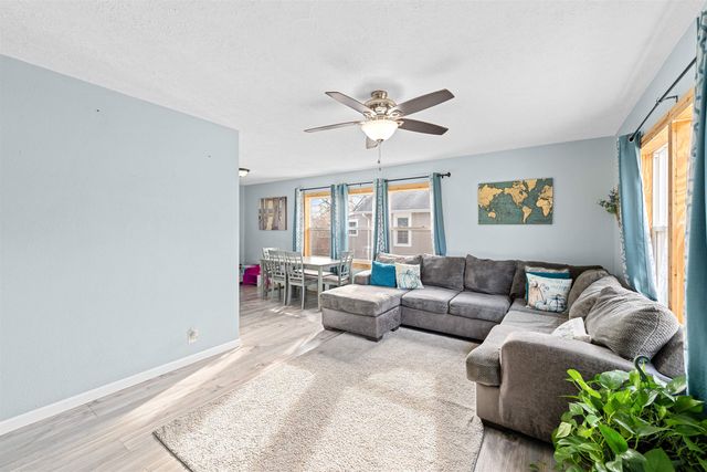 845 Sheridan St, Salina, KS 67401