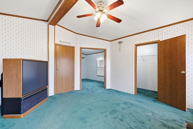 5789 CORBIN DR, Rapid City, SD 57703