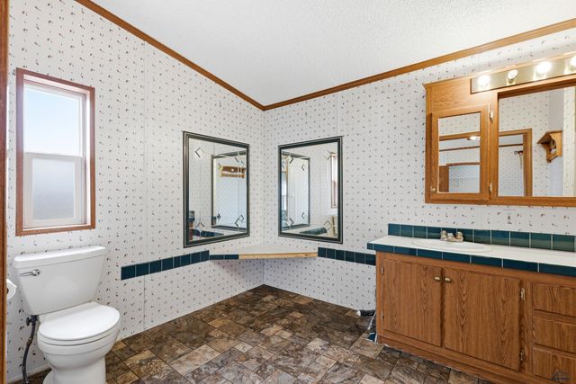 5789 CORBIN DR, Rapid City, SD 57703