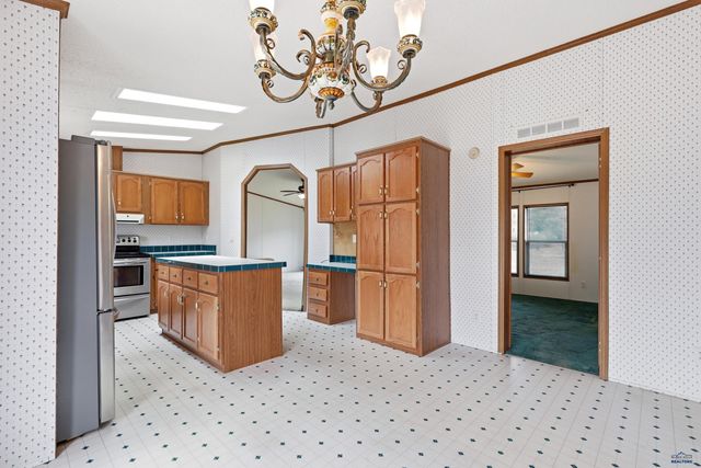 5789 CORBIN DR, Rapid City, SD 57703