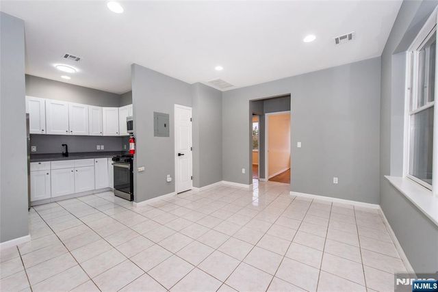 1878 Springfield Avenue 2B, Maplewood, NJ 07040