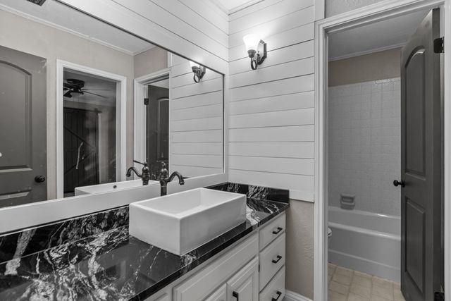 4901 Lancashire, Midland, TX 79705