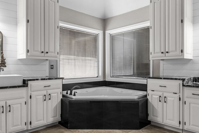 4901 Lancashire, Midland, TX 79705