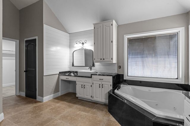 4901 Lancashire, Midland, TX 79705