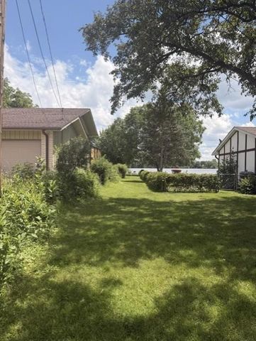 1580 16th Street NW, New Brighton, MN 55112