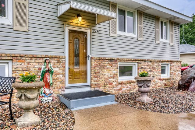 1580 16th Street NW, New Brighton, MN 55112
