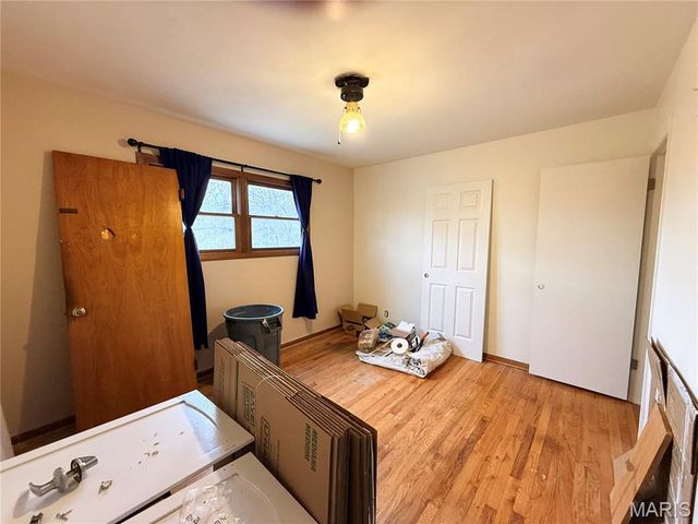 4118 E Donaldson Drive, St Louis, MO 63129