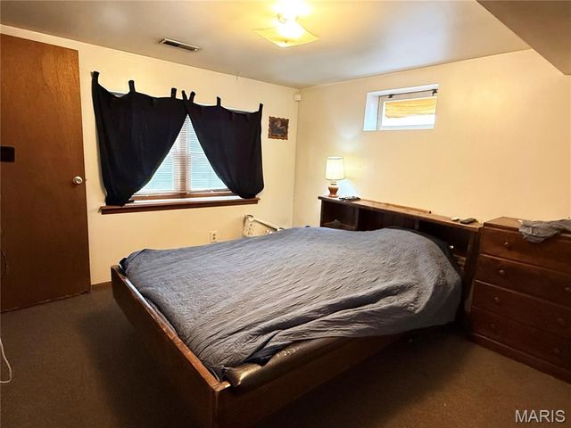 4118 E Donaldson Drive, St Louis, MO 63129