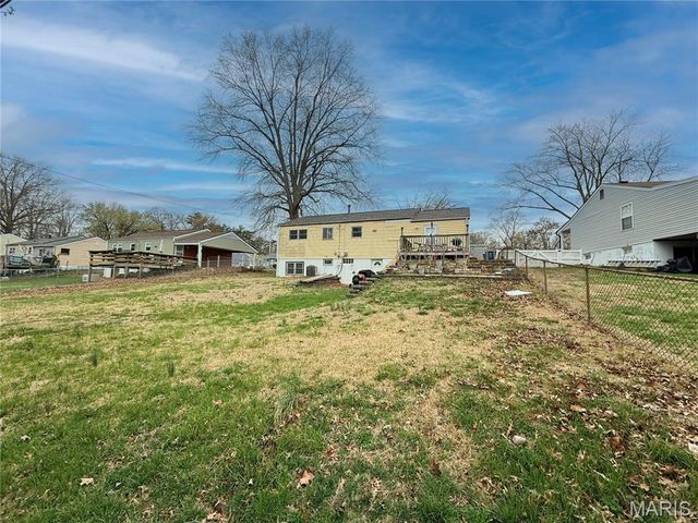 4118 E Donaldson Drive, St Louis, MO 63129