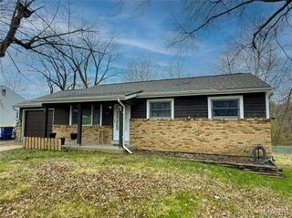 4118 E Donaldson Drive, St Louis, MO 63129