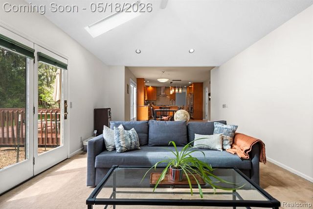 3920 Wynnstone Drive, Ann Arbor, MI 48105