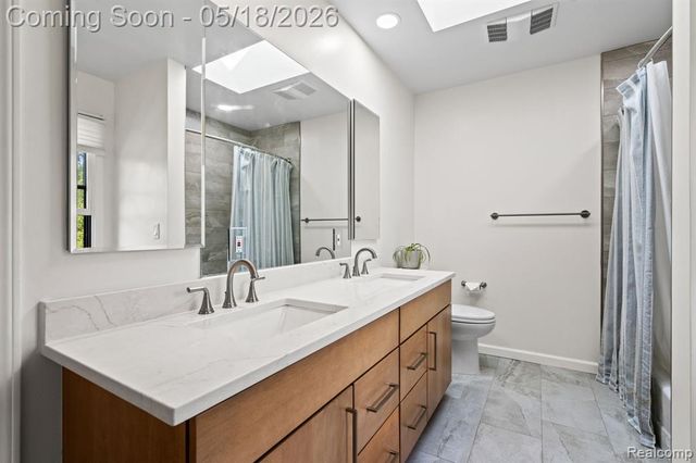 3920 Wynnstone Drive, Ann Arbor, MI 48105