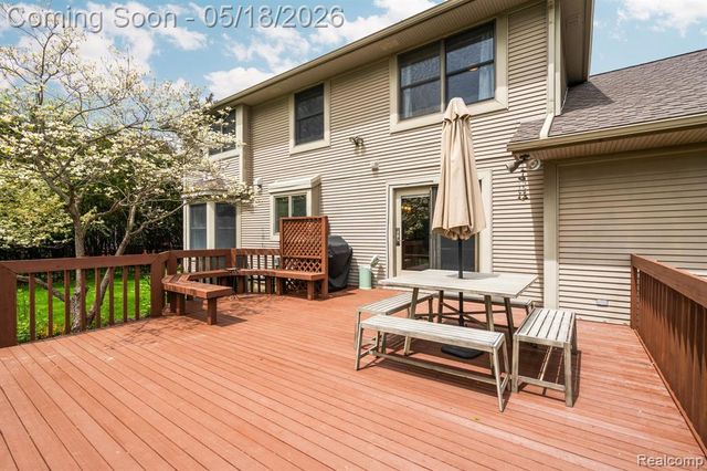 3920 Wynnstone Drive, Ann Arbor, MI 48105