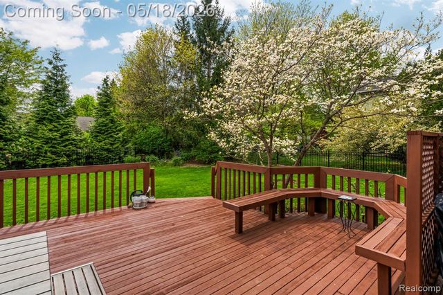 3920 Wynnstone Drive, Ann Arbor, MI 48105