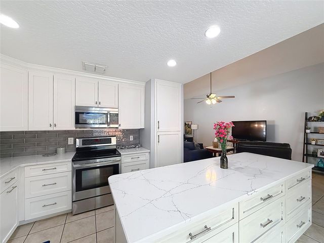 1445 OSPREY RIDGE DRIVE, Eustis, FL 32736