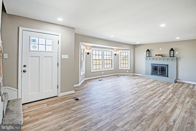 96 RIVIERA DR, Pennsville, NJ 08070