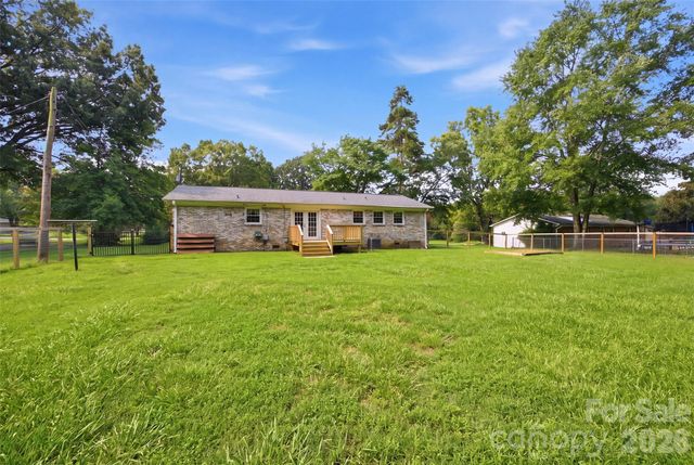 204 Milton Street, Salisbury, NC 28146