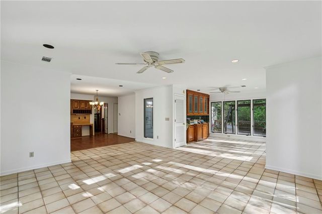 6757 Riverside Drive, Atlanta, GA 30328