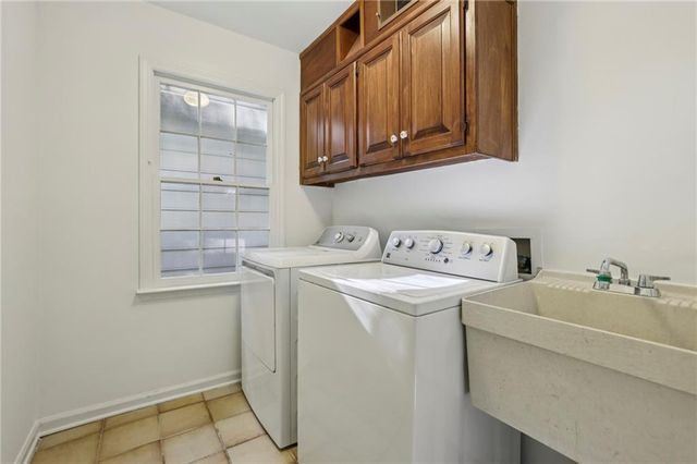 6757 Riverside Drive, Atlanta, GA 30328