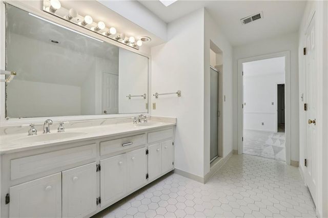 6757 Riverside Drive, Atlanta, GA 30328