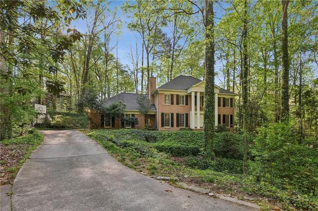 6757 Riverside Drive, Atlanta, GA 30328
