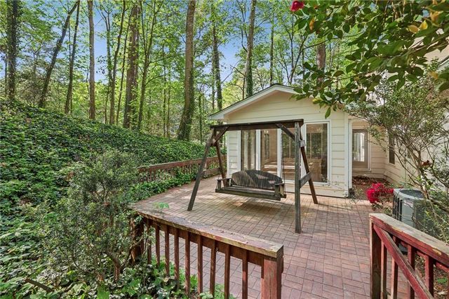 6757 Riverside Drive, Atlanta, GA 30328